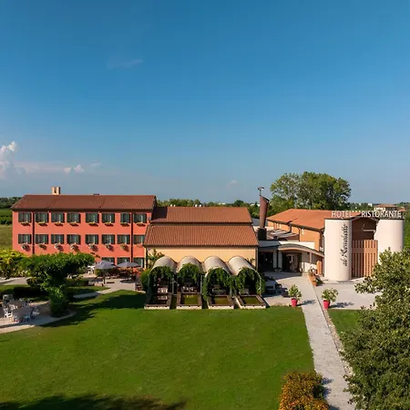 Borgo Ronchetto Отель Сальгареда