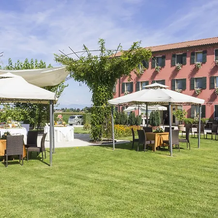 Hotel Borgo Ronchetto Relais&gourmet Salgareda