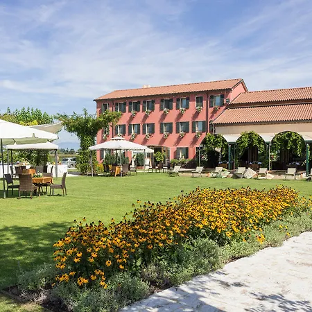Borgo Ronchetto Relais&gourmet Hotel 4*