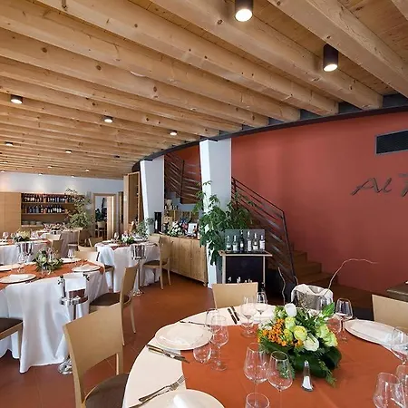 Borgo Ronchetto מלון 4*