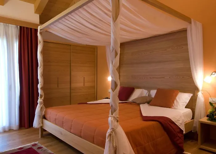 Отель Borgo Ronchetto 4*