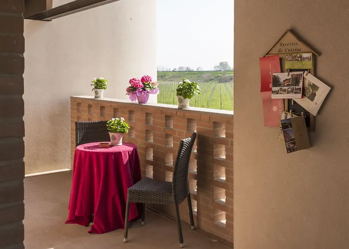 Borgo Ronchetto Отель Сальгареда