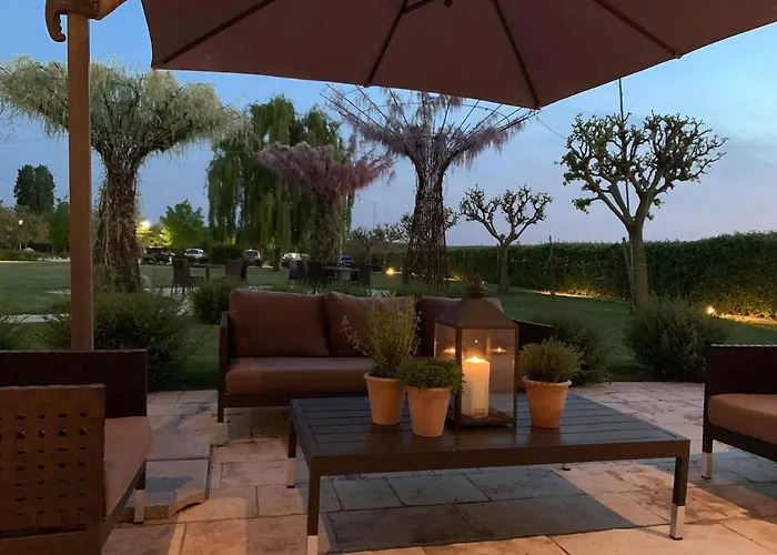 Borgo Ronchetto Otel